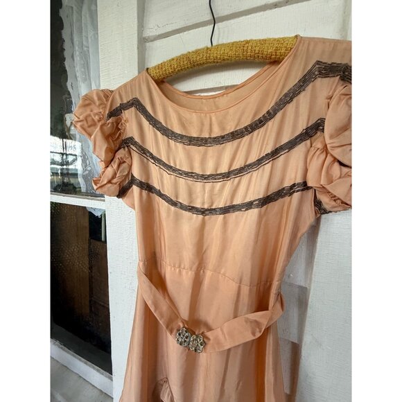 Antique 30's Peach Taffeta Satin Beaded Ruffled Dress AS IS TLC Size XS/S - Picture 5 of 16